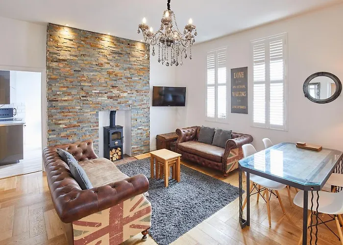 Host & Stay - Boutique Balcony